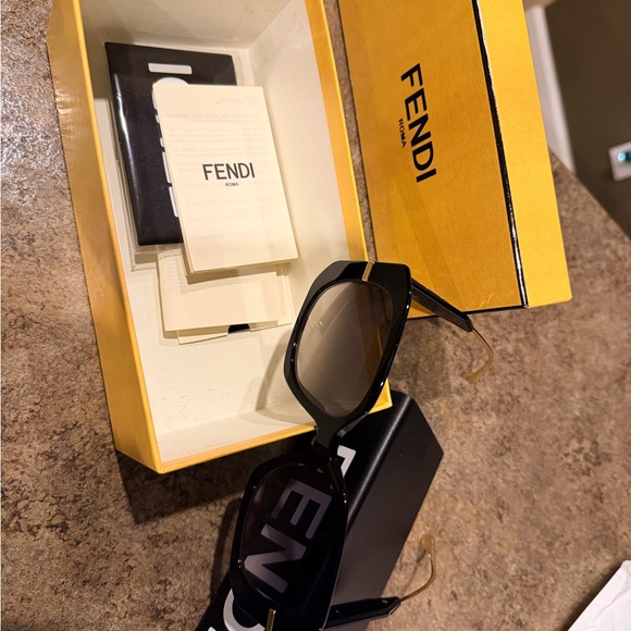 Fendi Dark Blue Square Sunglasses - Picture 3 of 5